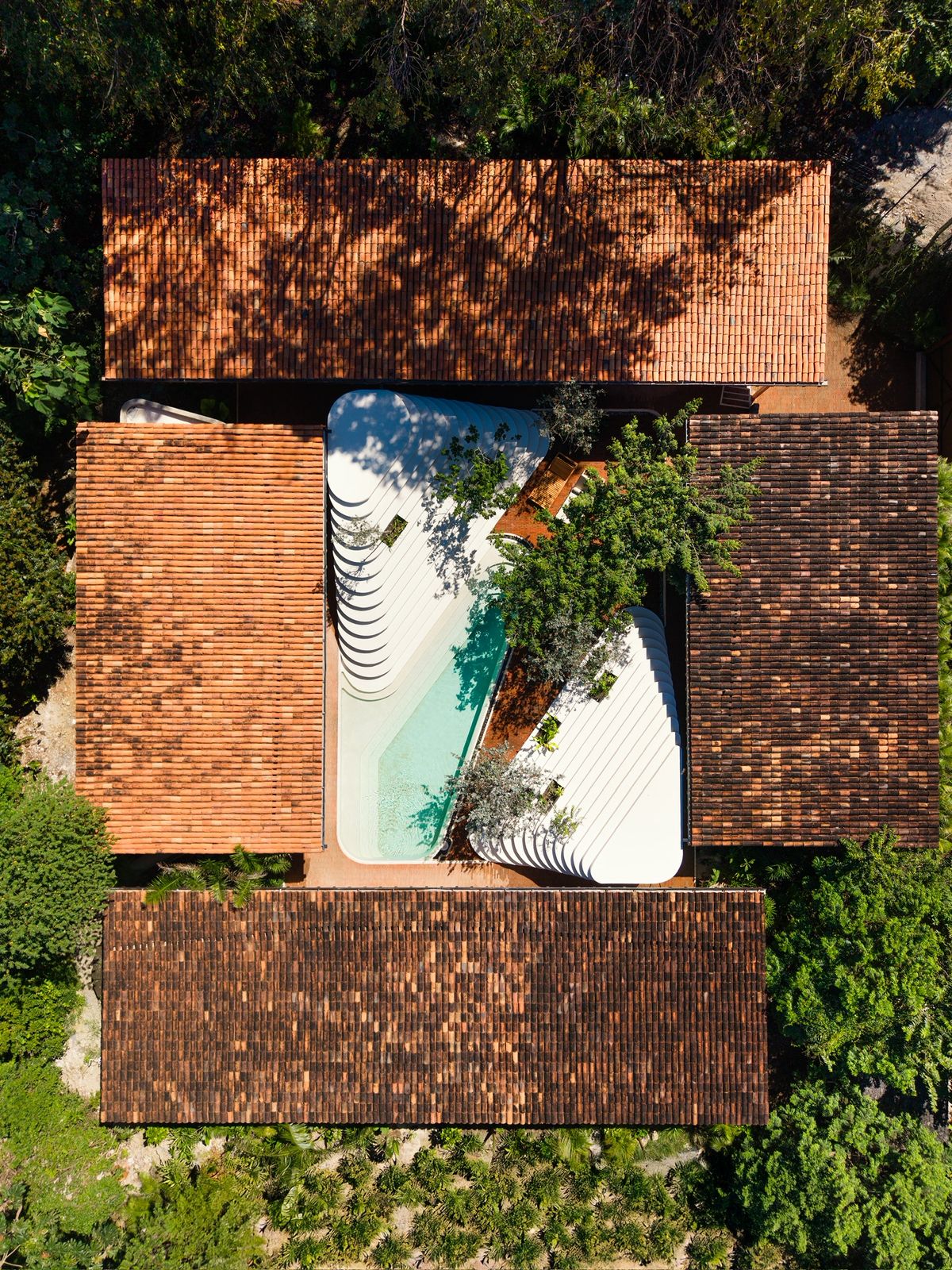 5 bed Single Family Homes For Sale in Playa Hermosa Santa Teresa, Puntarenas - thumb 2