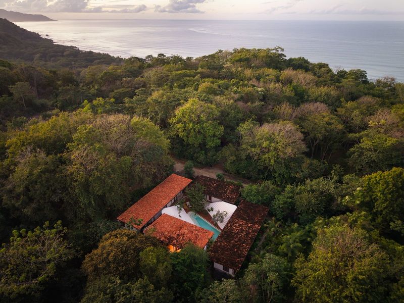 5 bed Single Family Homes For Sale in Playa Hermosa Santa Teresa, Puntarenas - 1