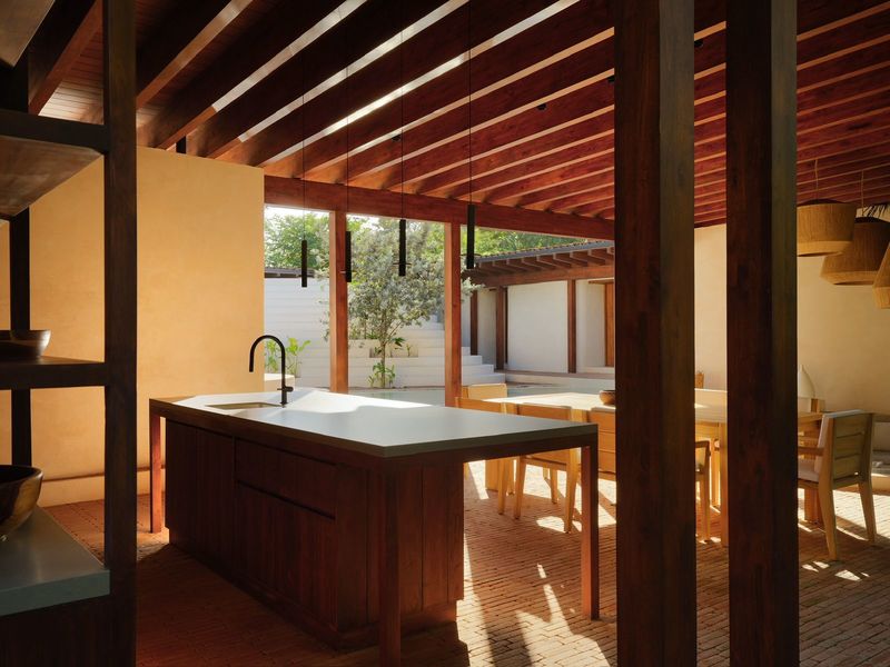 5 bed Single Family Homes For Sale in Playa Hermosa Santa Teresa, Puntarenas - hero 16
