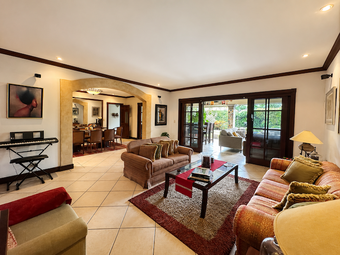 5 bed Single Family Homes For Sale in Santa Ana, San Jose - thumb 4