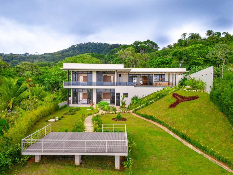 4 bed Single Family Homes For Sale in Uvita, Puntarenas - 1