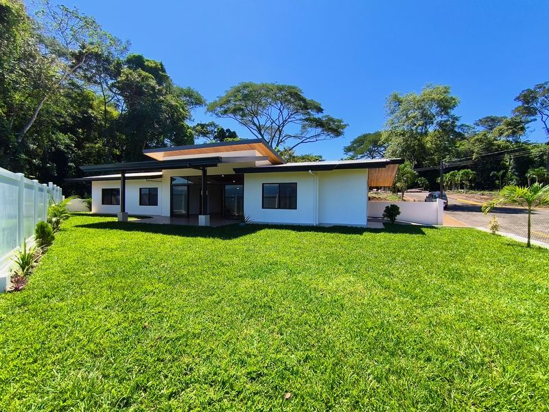 3 bed Single Family Homes For Sale in Atenas, Alajuela - 1