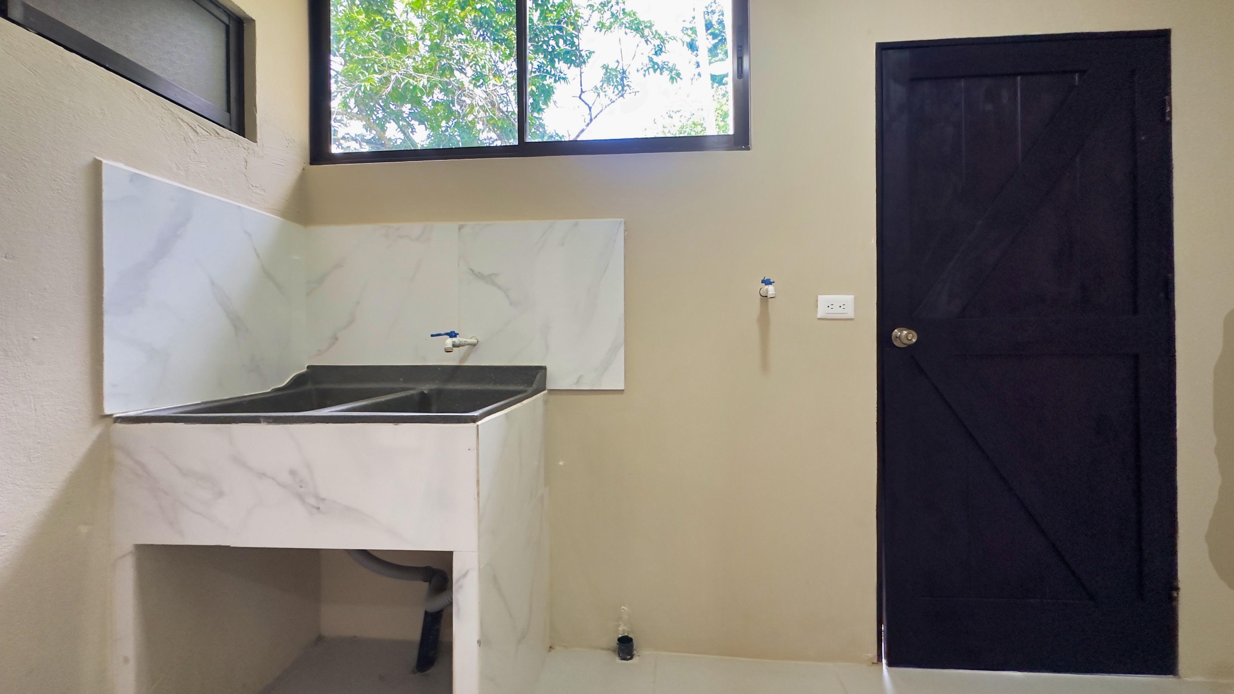 2 bed Single Family Homes For Sale in Cahuita, Limón - thumb 17