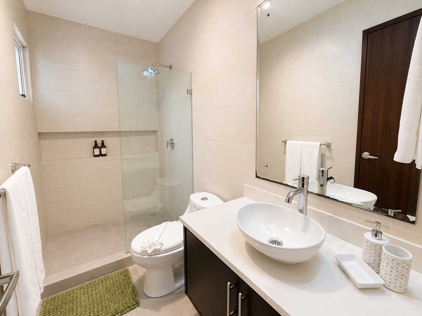 4 bed Single Family Homes For Sale in Jaco, Puntarenas - thumb 11