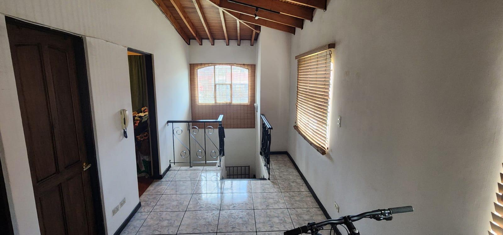 8 bed Single Family Homes For Sale in Moravia, San Jose - thumb 8