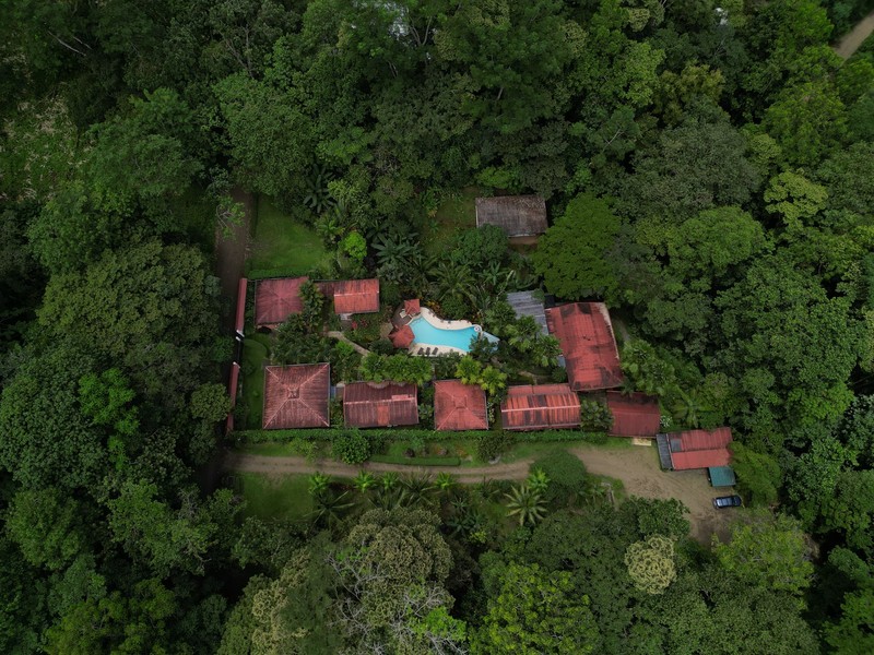 12 bed Hotel / Leisure For Sale in Ojochal, Puntarenas - 1