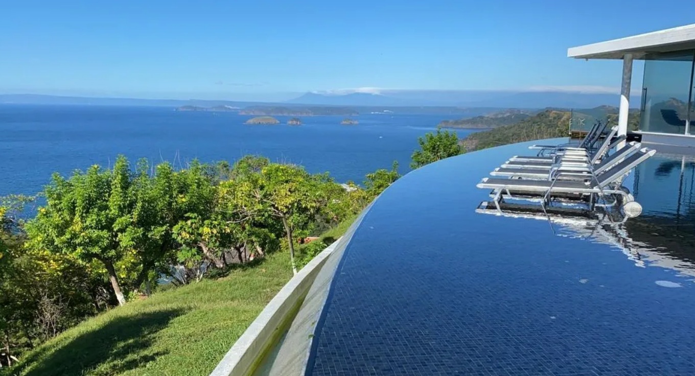 7 bed Single Family Homes For Sale in Ocotal, Guanacaste - thumb 1