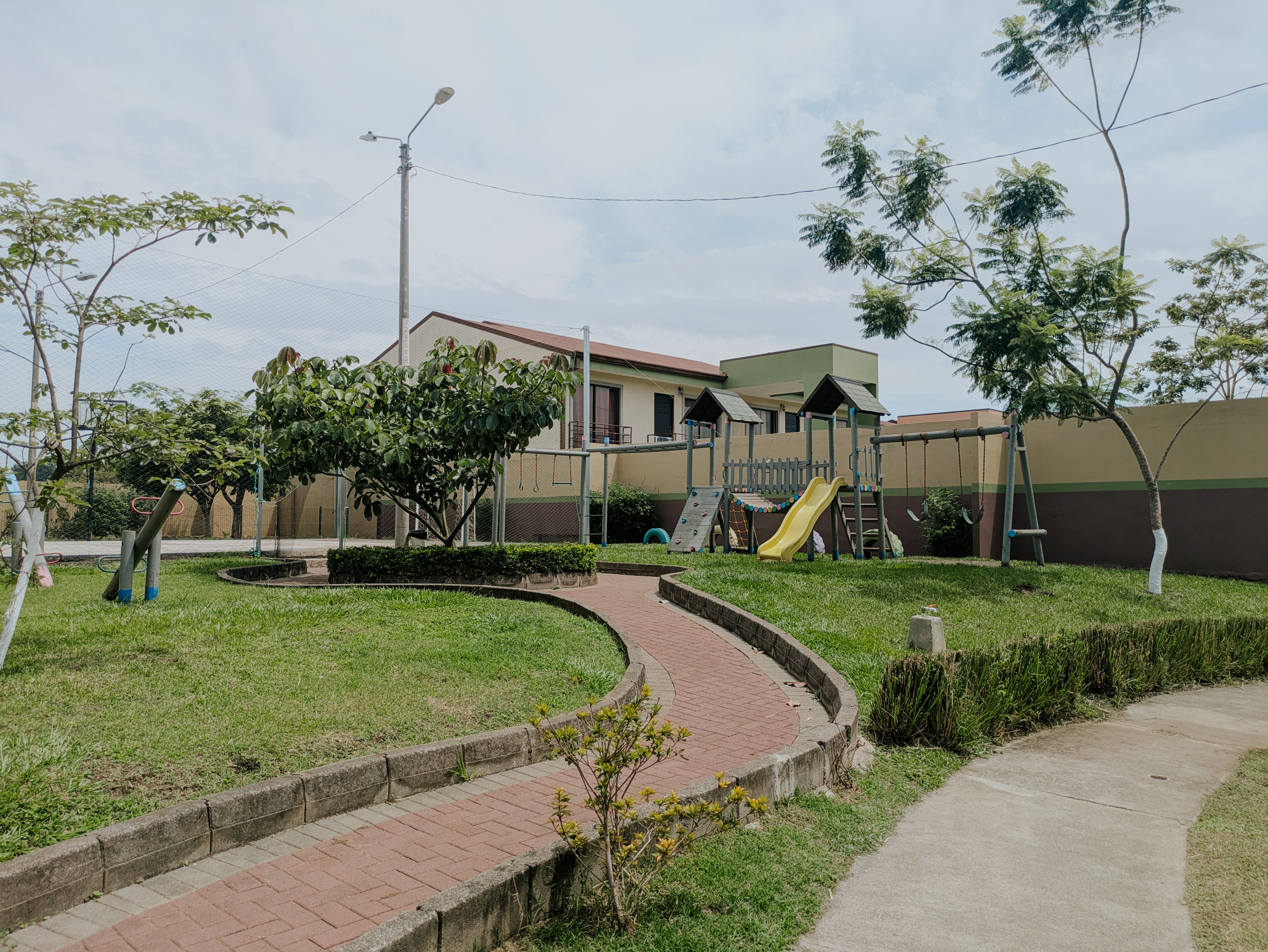 2 bed Apartment For Sale in La Guacima, Alajuela - thumb 16