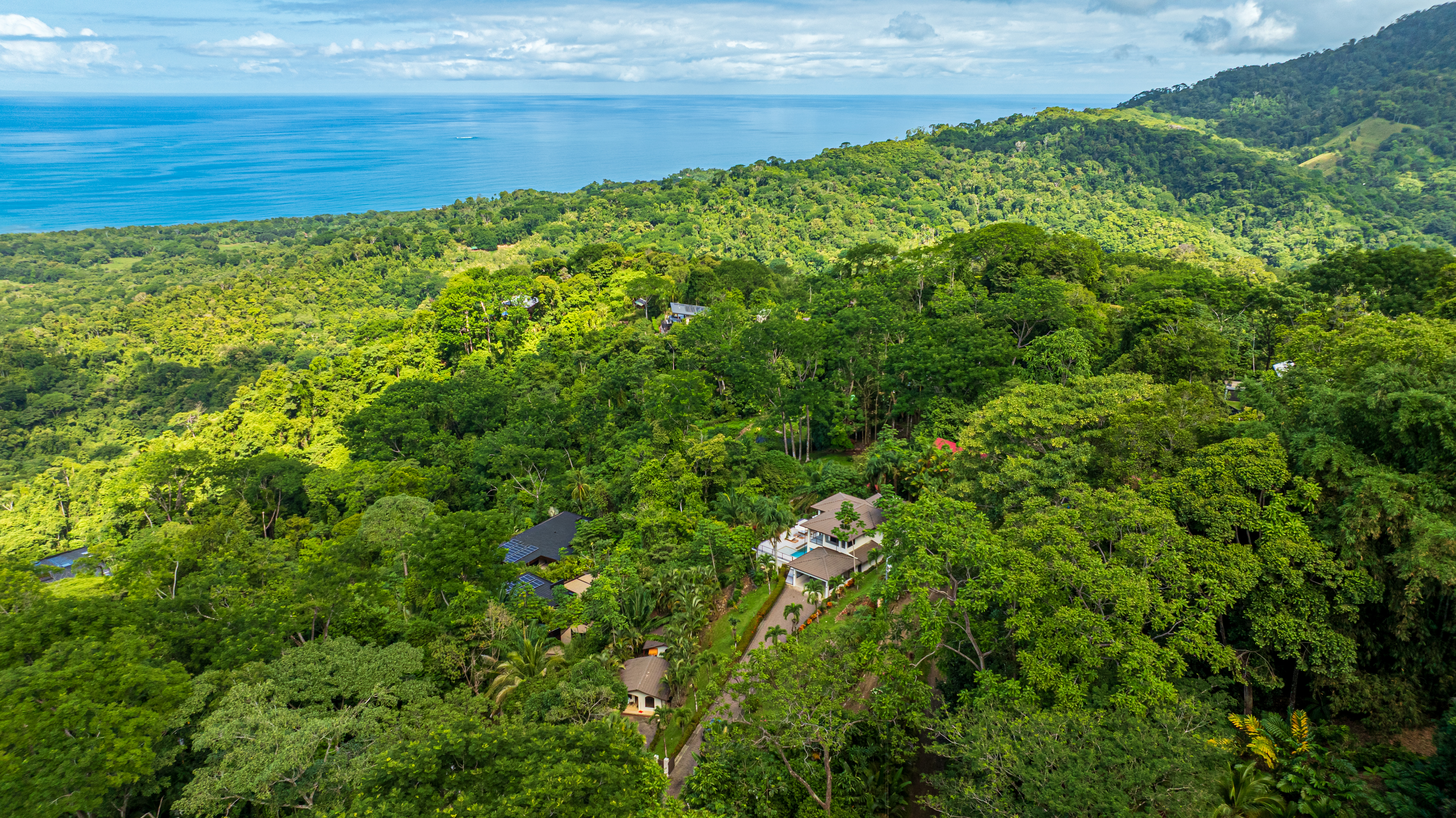 4 bed Single Family Homes For Sale in Uvita, Puntarenas - thumb 8