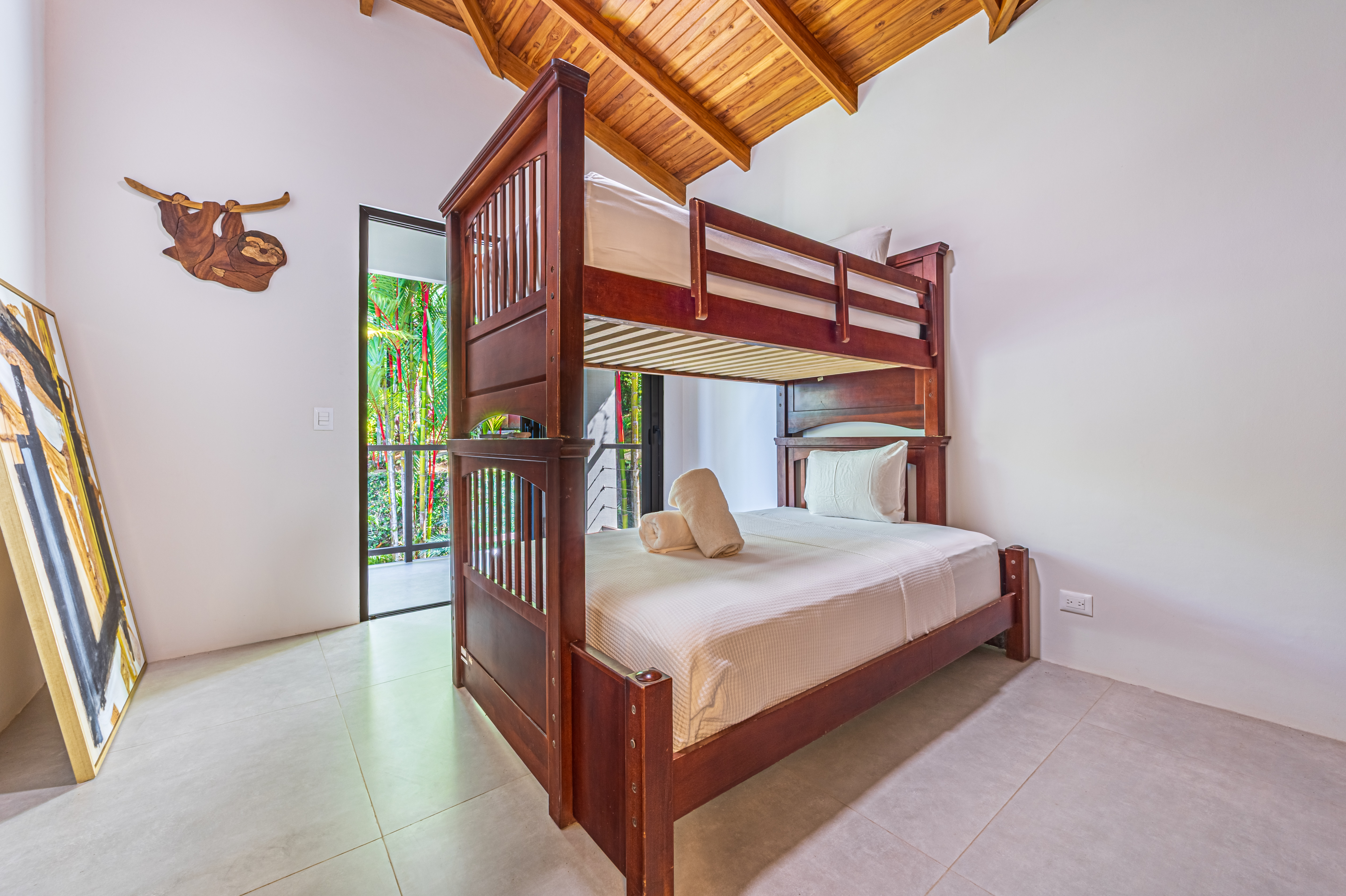 4 bed Single Family Homes For Sale in Uvita, Puntarenas - thumb 16