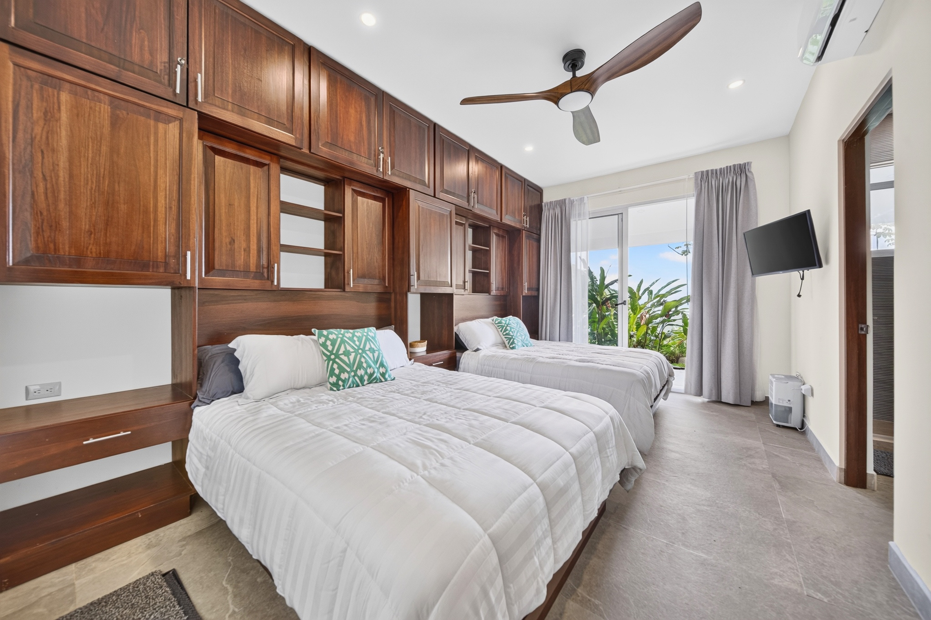 3 bed Single Family Homes For Sale in Quepos, Puntarenas - thumb 26