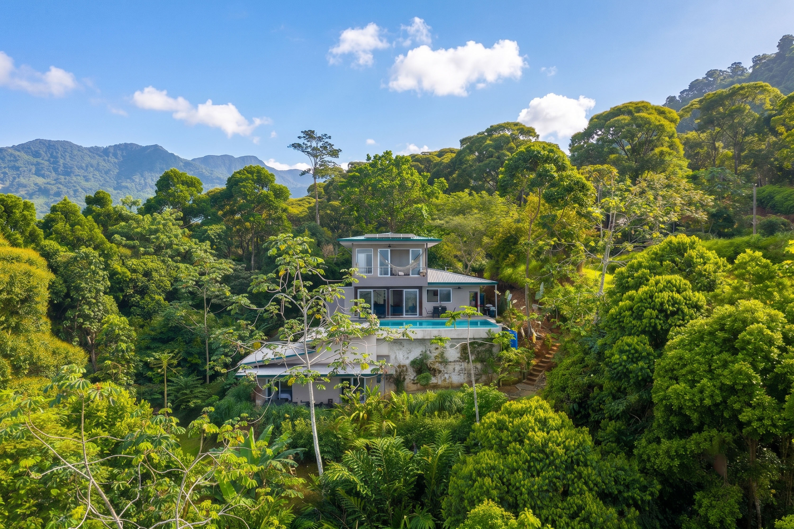 3 bed Single Family Homes For Sale in Quepos, Puntarenas - thumb 2