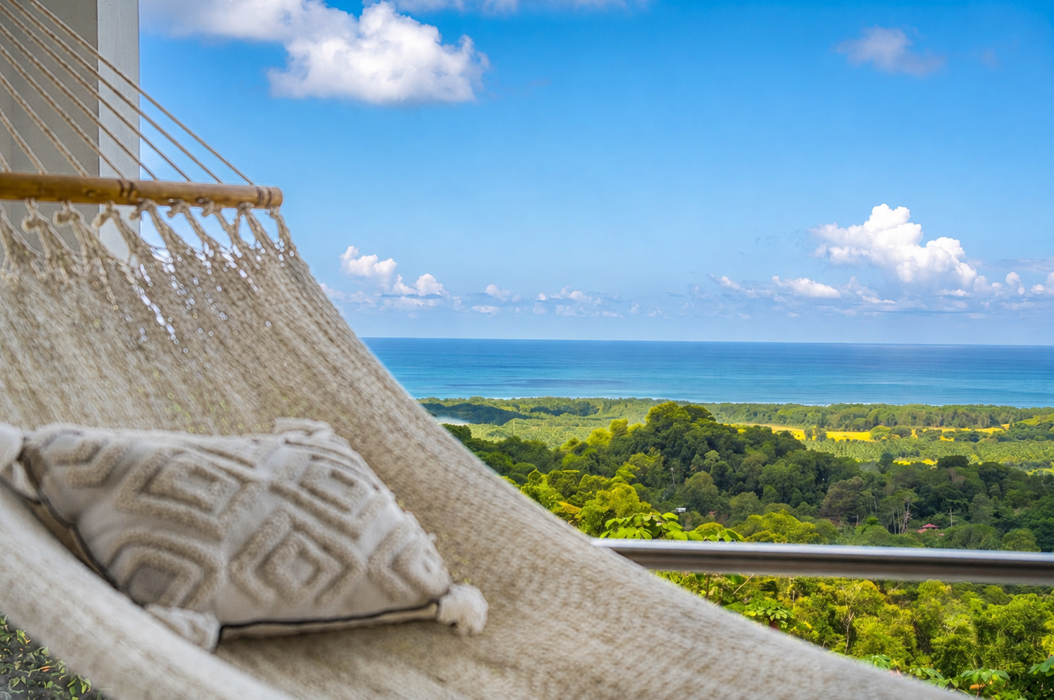 3 bed Single Family Homes For Sale in Quepos, Puntarenas - thumb 18