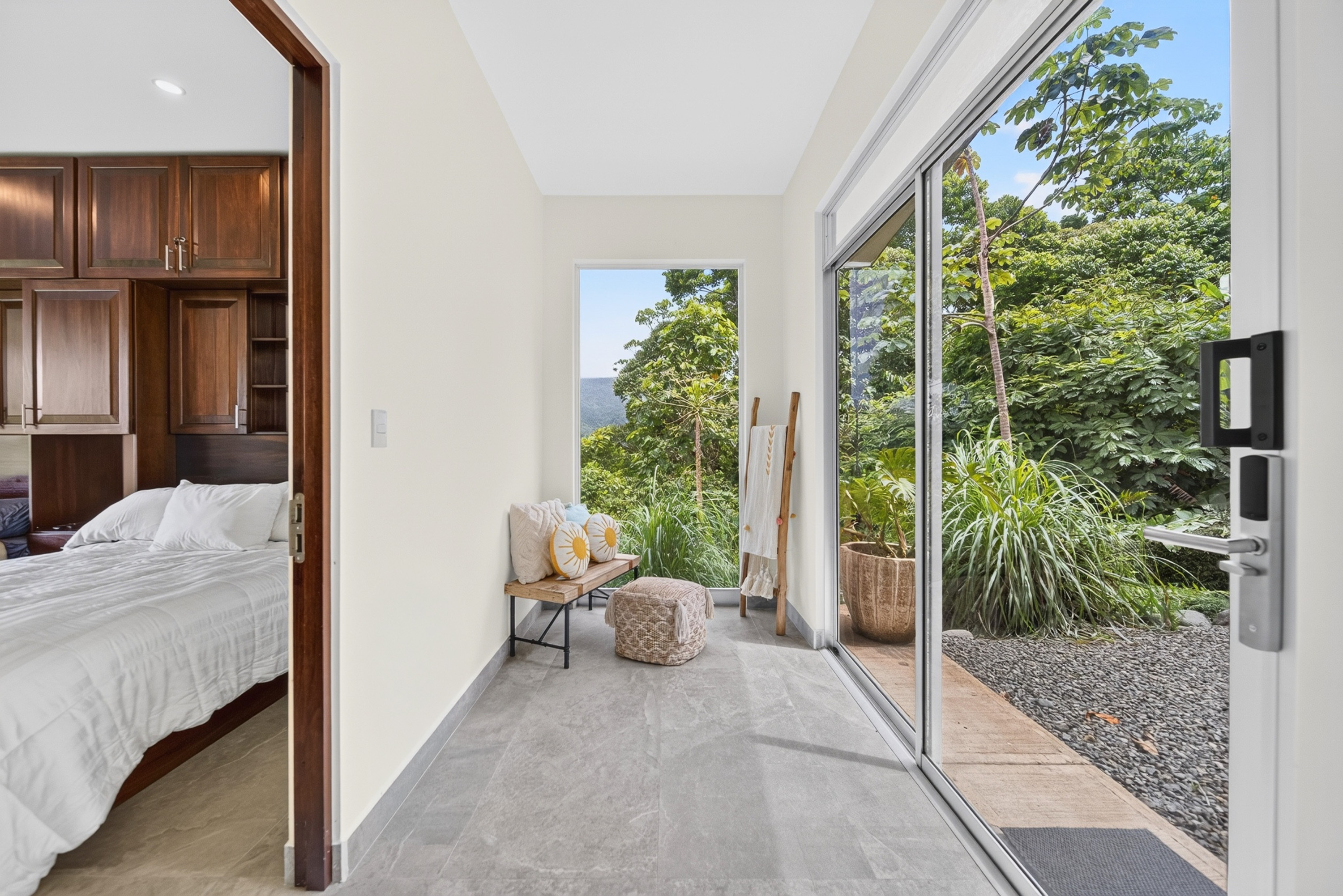 3 bed Single Family Homes For Sale in Quepos, Puntarenas - thumb 22