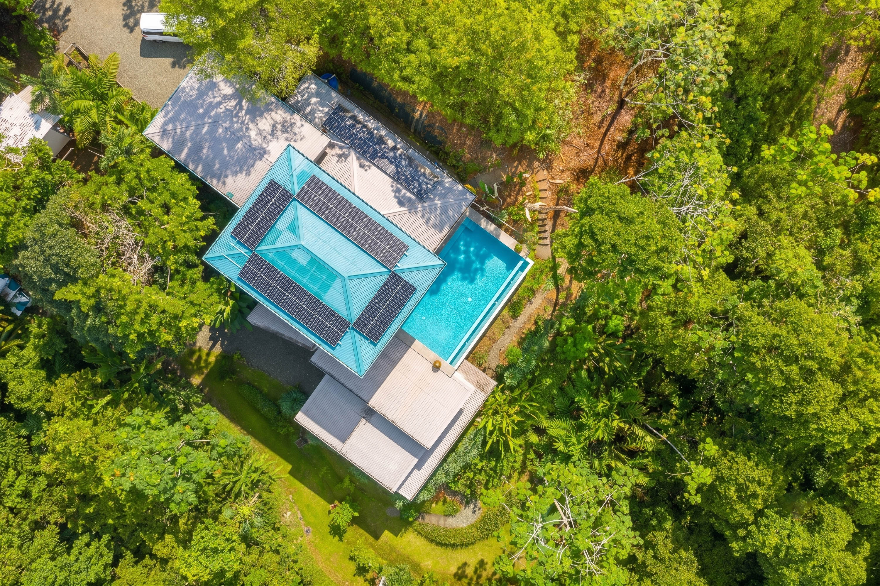 3 bed Single Family Homes For Sale in Quepos, Puntarenas - thumb 1