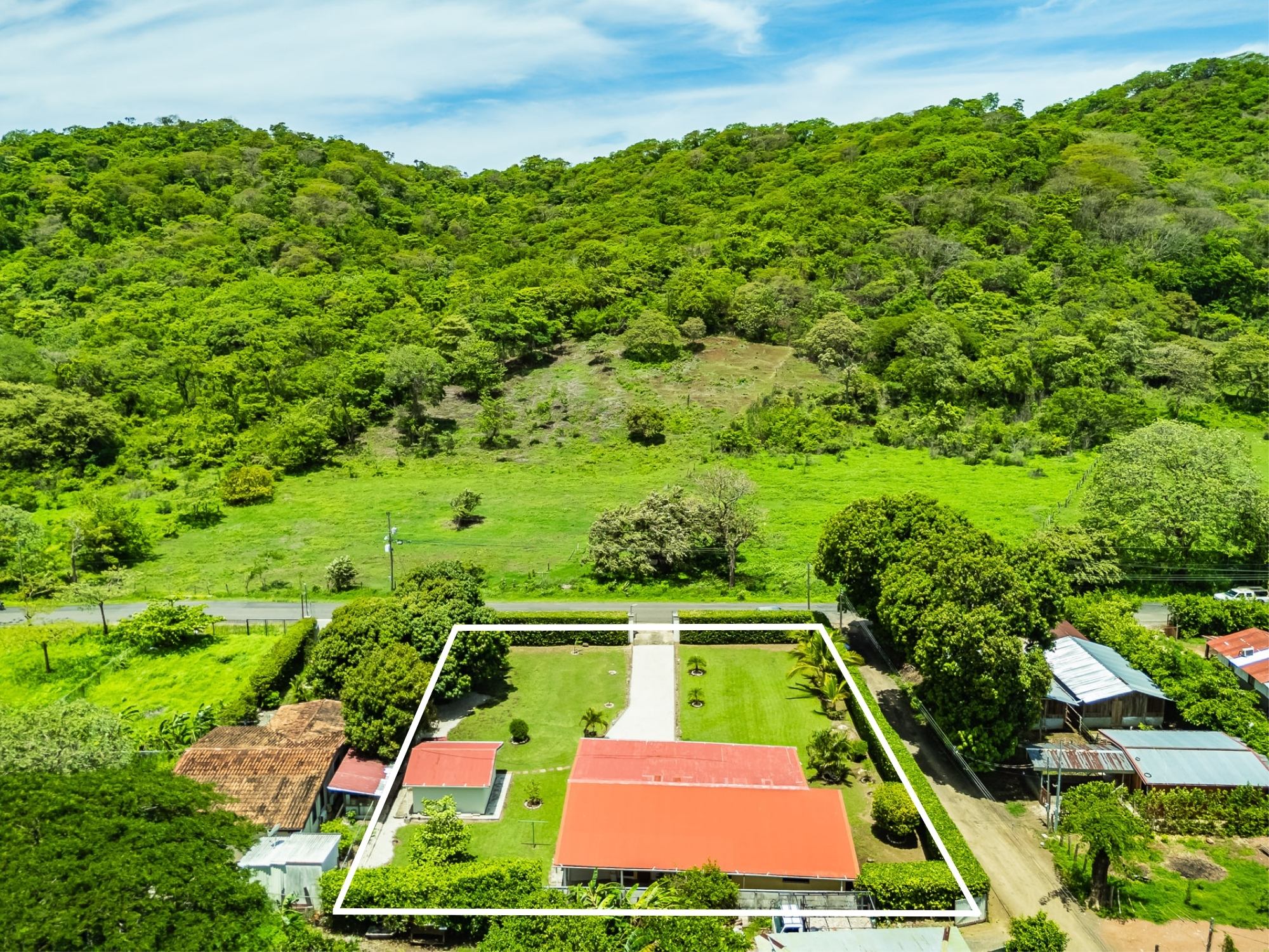 2 bed Single Family Homes For Sale in Portegolpe, Guanacaste - thumb 4