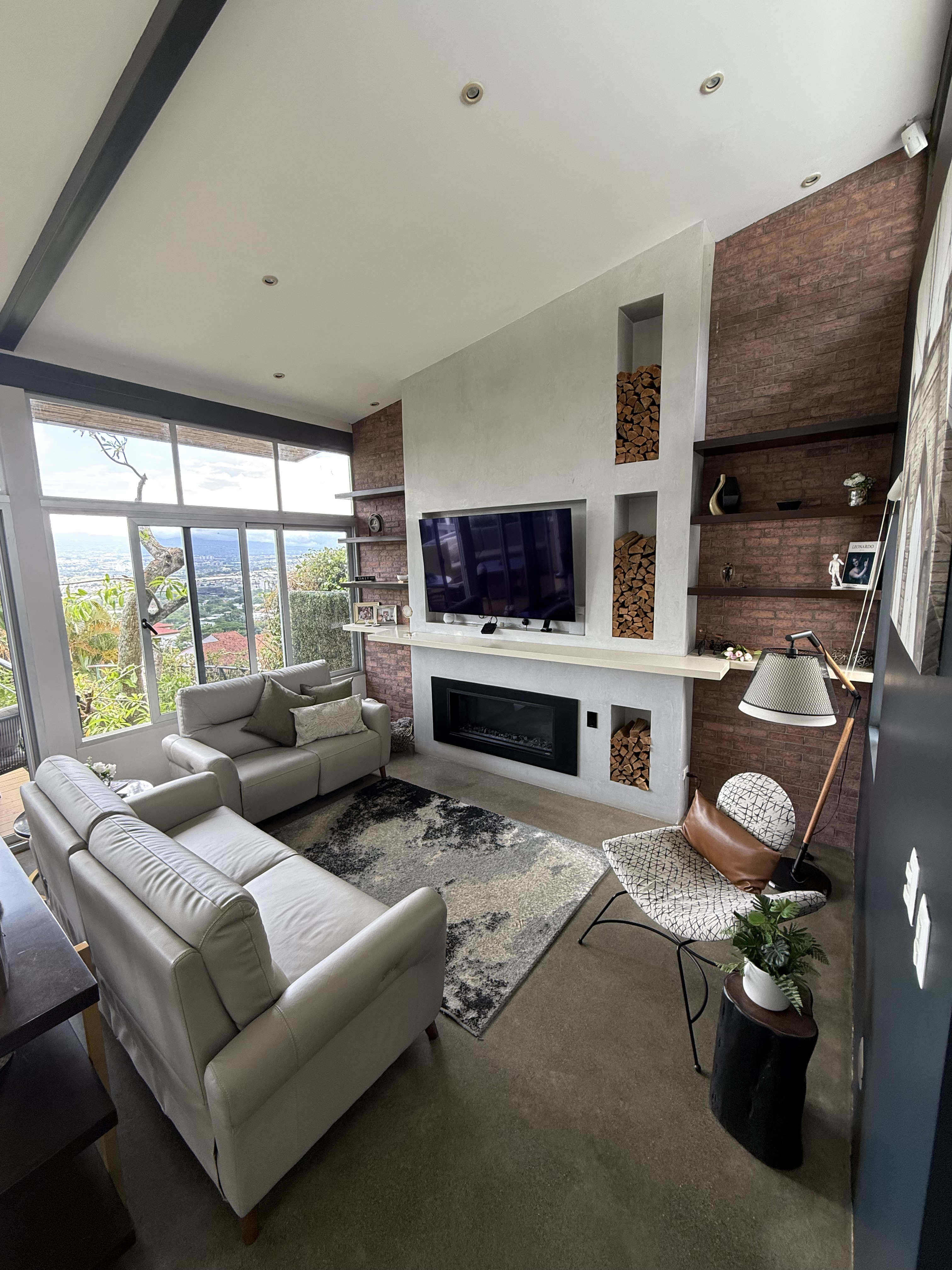 2 bed Single Family Homes For Sale in Escazu, San Jose - thumb 3