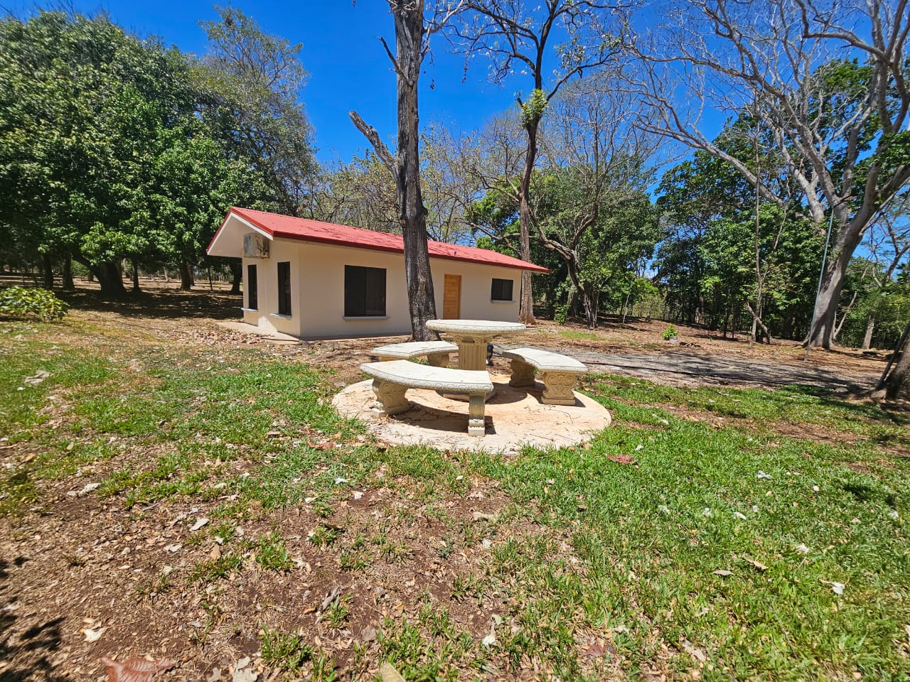 5 bed Single Family Homes For Sale in Orotina, Alajuela - thumb 11