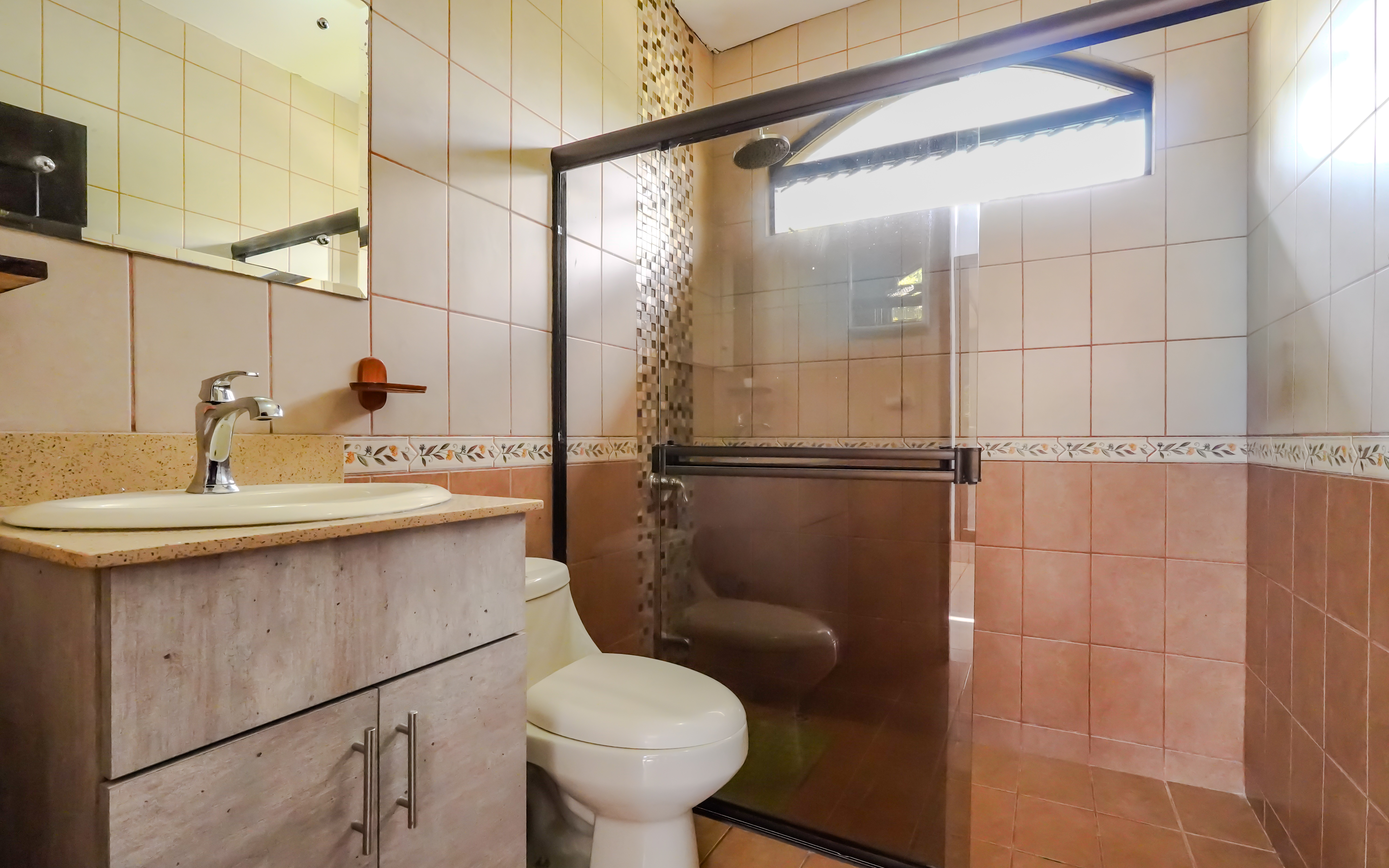 4 bed Single Family Homes For Sale in Grecia, Alajuela - thumb 9