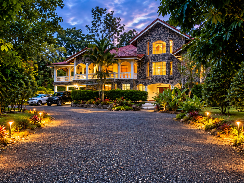 5 bed Single Family Homes For Sale in Perez Zeledon, San Jose - 1