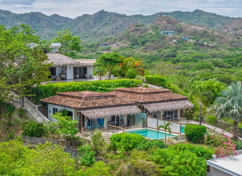 10 bed Single Family Homes For Sale in Playa Potrero, Guanacaste - thumb 13