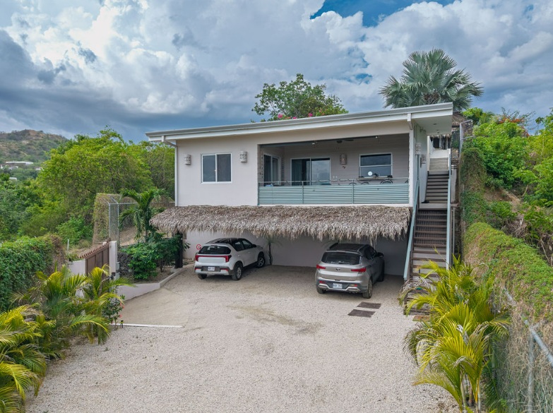 10 bed Single Family Homes For Sale in Playa Potrero, Guanacaste - thumb 23