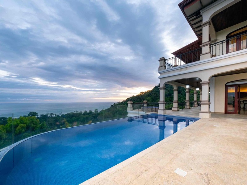 12 bed Single Family Homes For Sale in Playa Hermosa, Puntarenas - 1