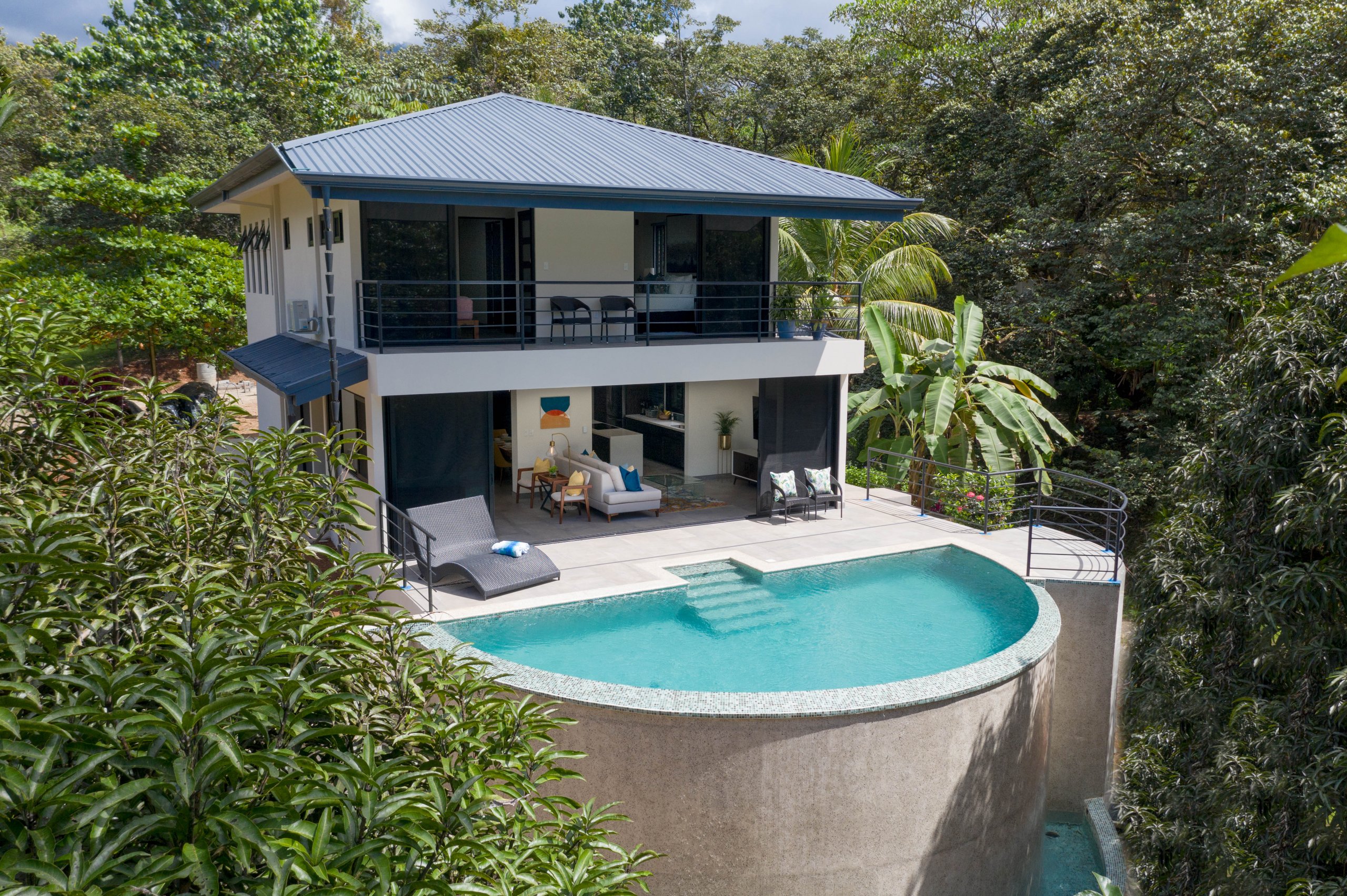 5 bed Single Family Homes For Sale in Ojochal, Puntarenas - thumb 4