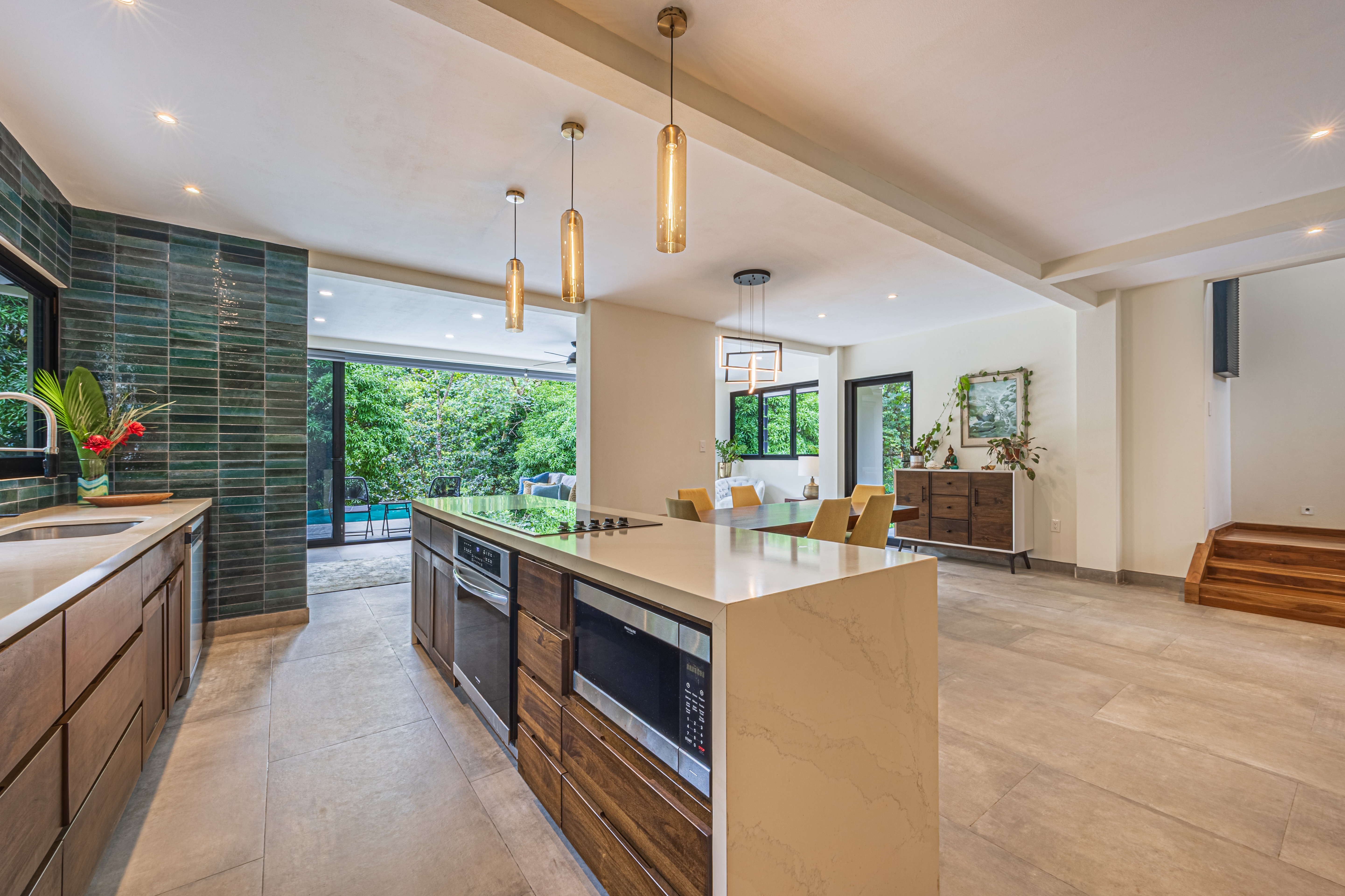5 bed Single Family Homes For Sale in Ojochal, Puntarenas - thumb 10