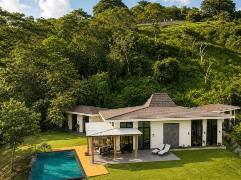4 bed Single Family Homes For Sale in Atenas, Alajuela - 1