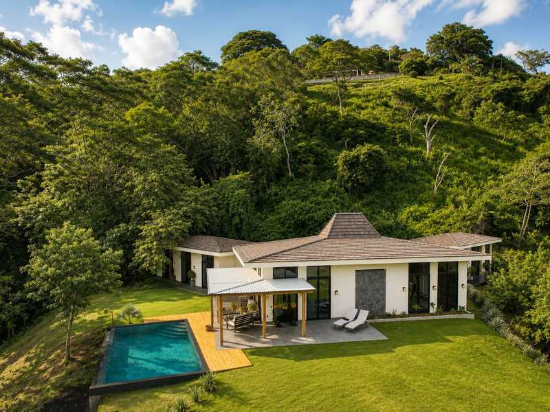 4 bed Single Family Homes For Sale in Atenas, Alajuela - photo 6