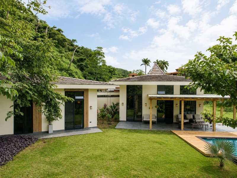 4 bed Single Family Homes For Sale in Atenas, Alajuela - photo 29
