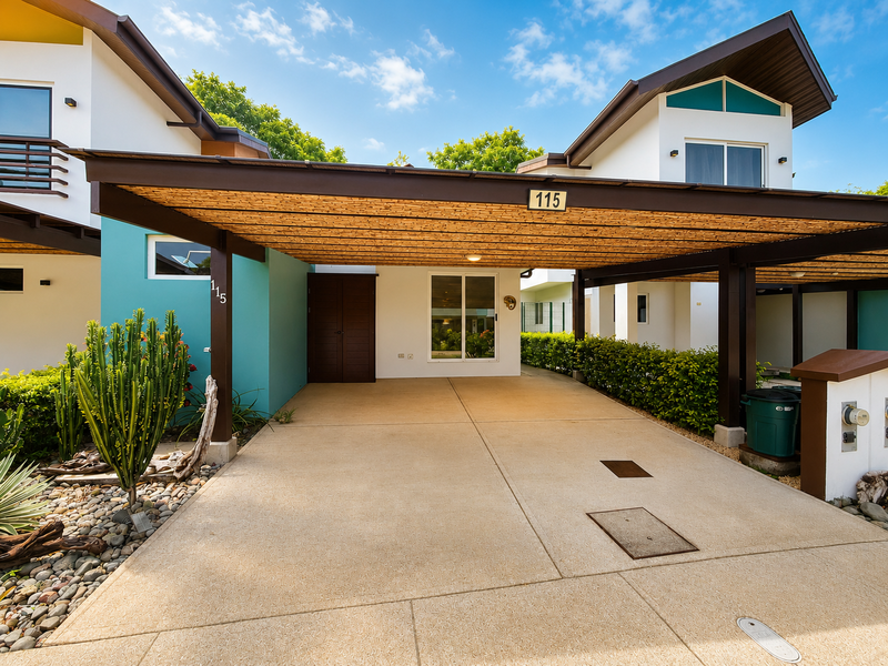 3 bed Single Family Homes For Sale in Jaco, Puntarenas - 1