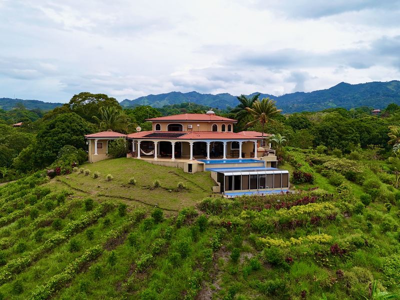 7 bed Single Family Homes For Sale in Atenas, Alajuela - photo 2