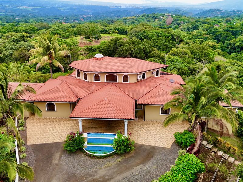7 bed Single Family Homes For Sale in Atenas, Alajuela - photo 3