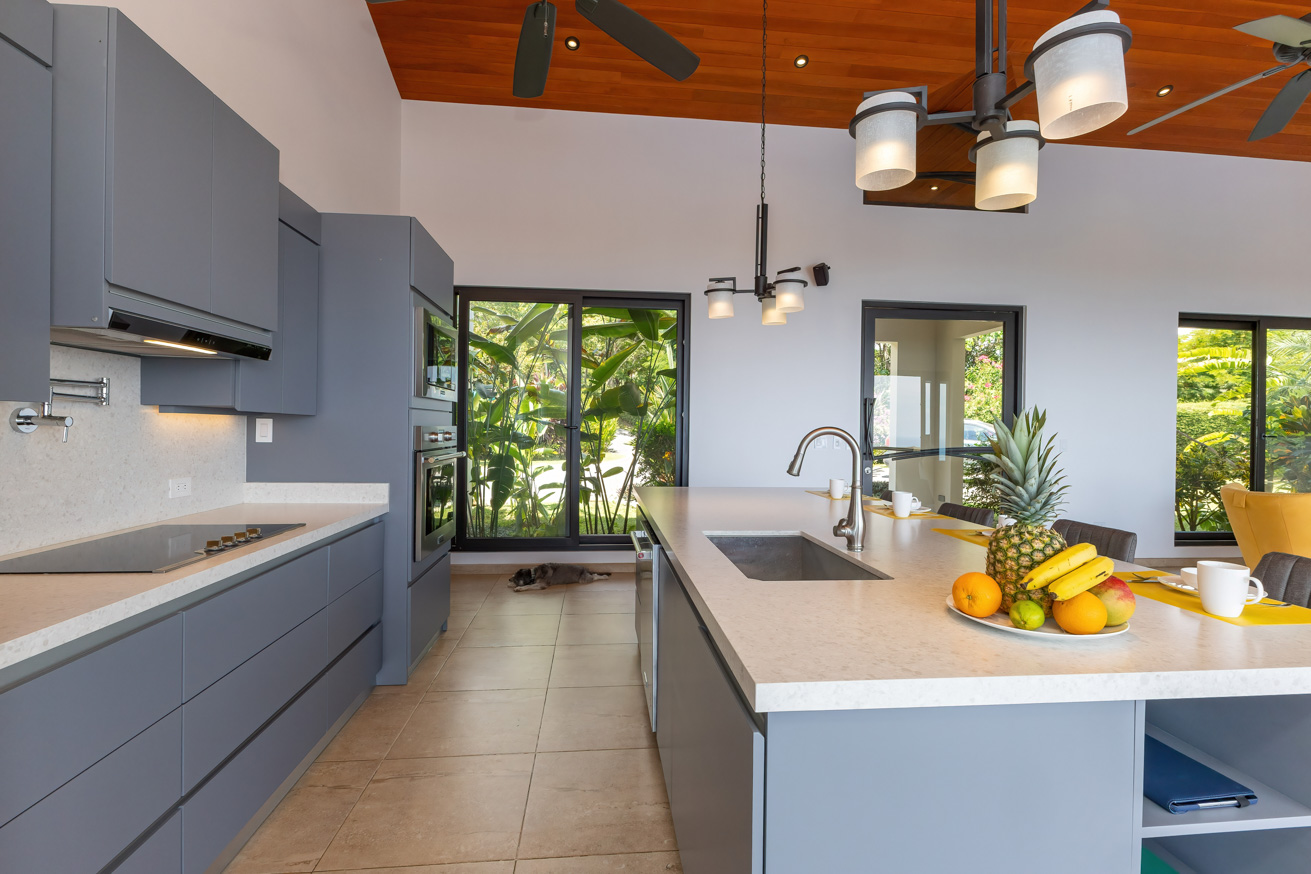 3 bed Single Family Homes For Sale in Ojochal, Puntarenas - thumb 11