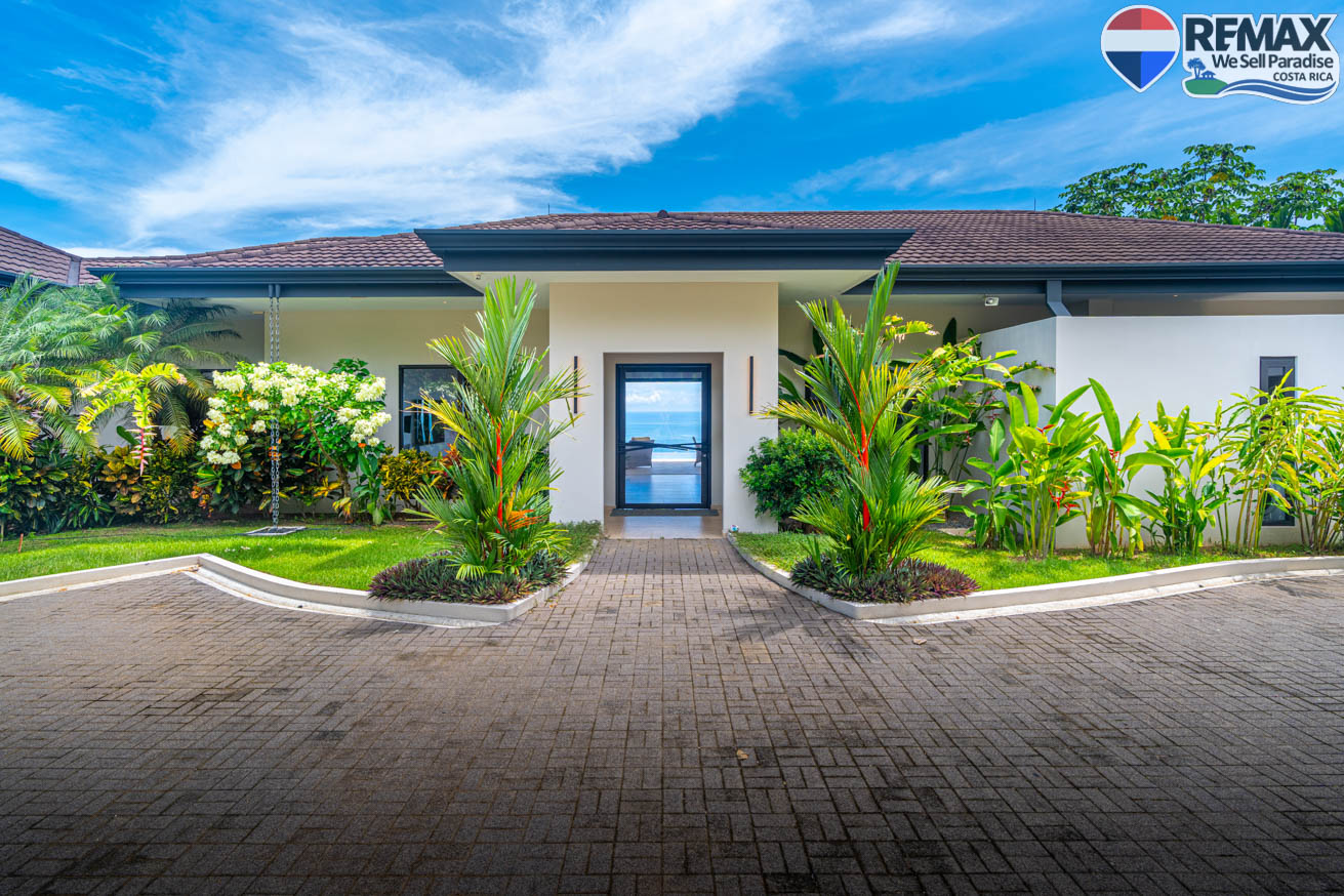 3 bed Single Family Homes For Sale in Ojochal, Puntarenas - thumb 30