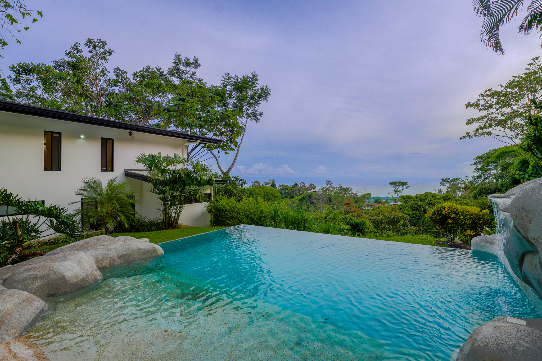 3 bed Single Family Homes For Sale in Uvita, Puntarenas - thumb 2