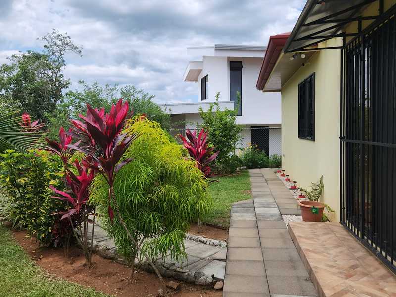 2 bed Apartment For Rent in Atenas, Alajuela - 1