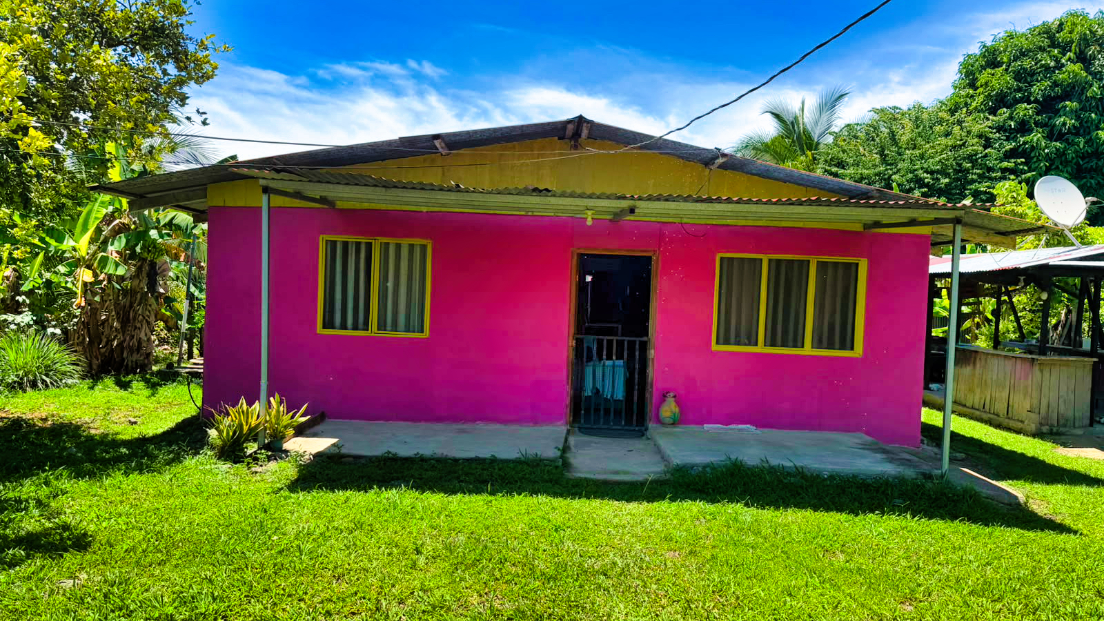 2 bed Single Family Homes For Sale in Puerto Viejo, Limón - thumb 1