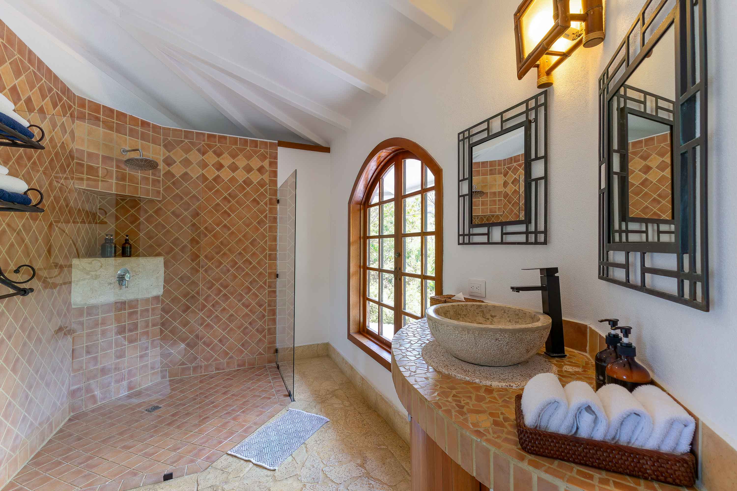 24 bed Hotel / Leisure For Sale in Dominical, Puntarenas - thumb 7