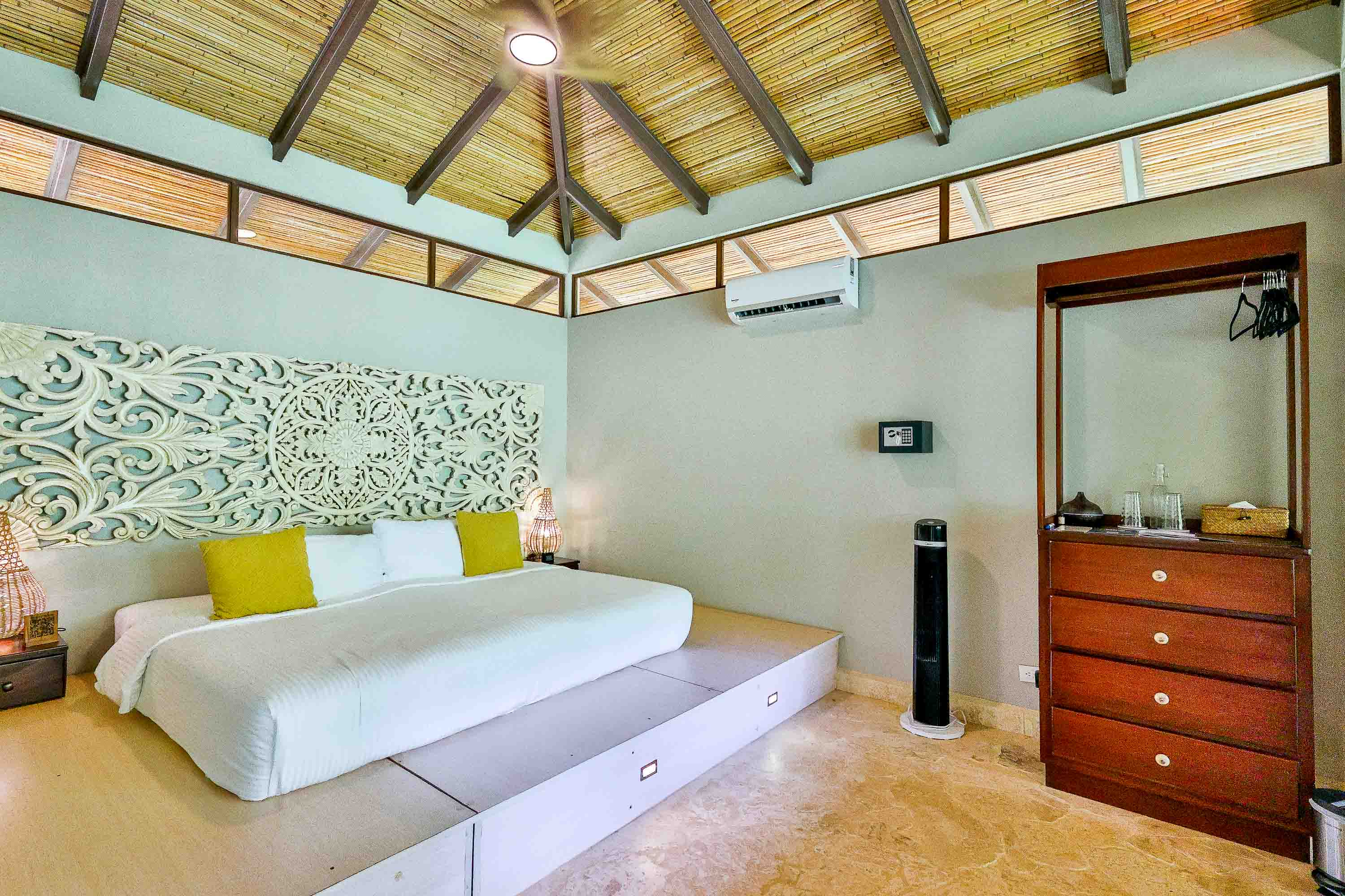 24 bed Hotel / Leisure For Sale in Dominical, Puntarenas - thumb 5