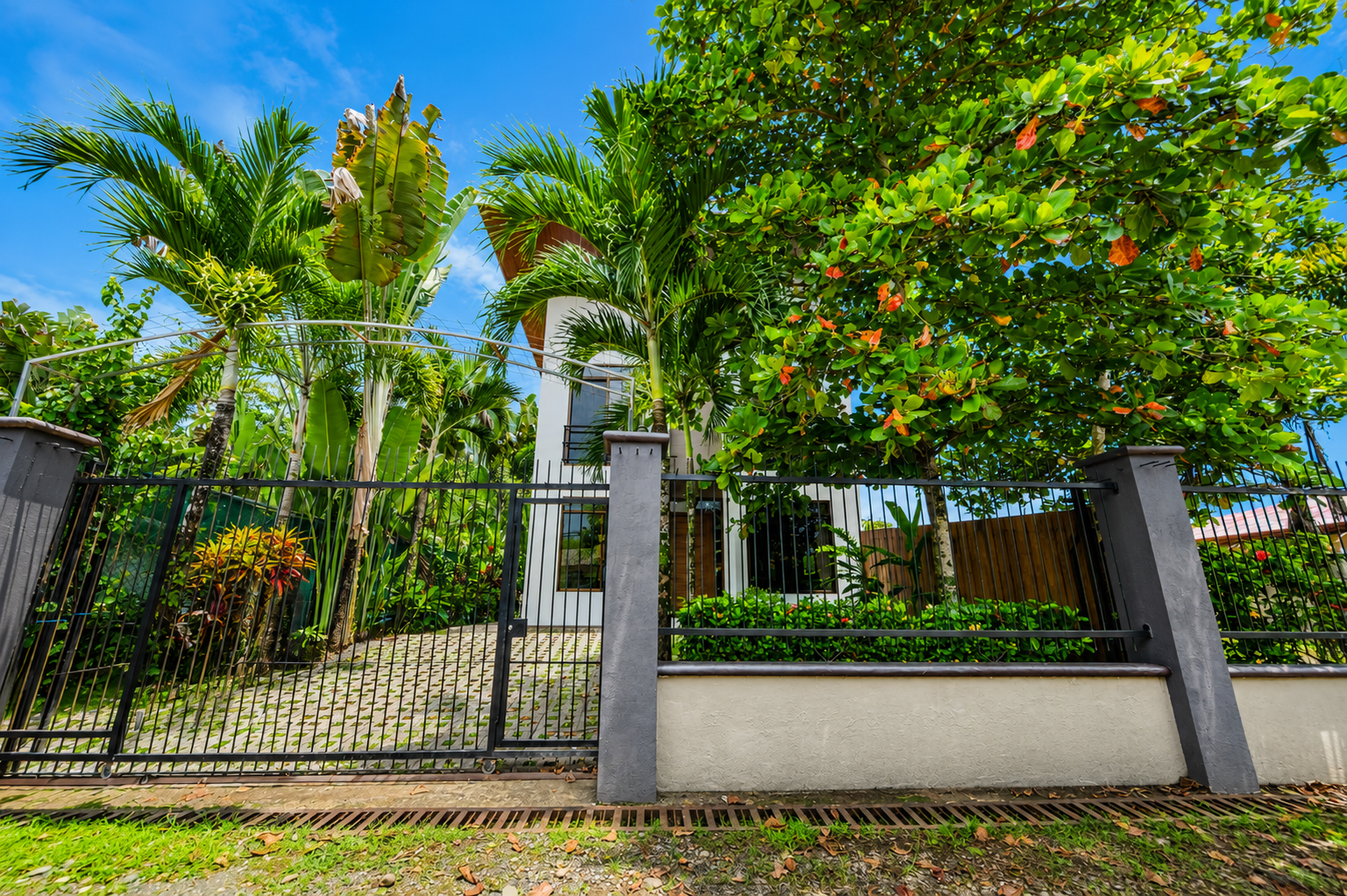 2 bed Single Family Homes For Sale in Quepos, Puntarenas - thumb 29