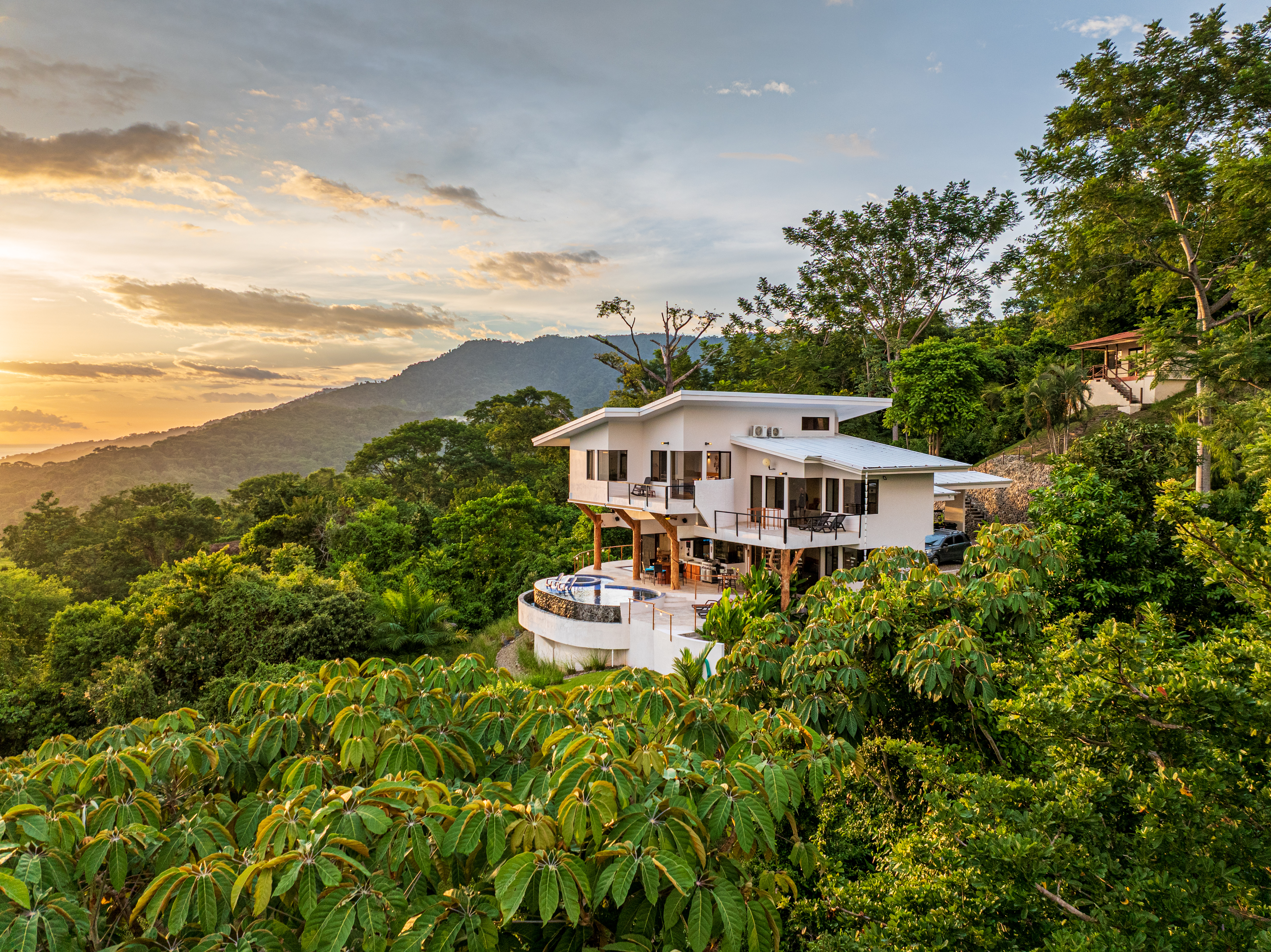 4 bed Single Family Homes For Sale in Uvita, Puntarenas - thumb 14
