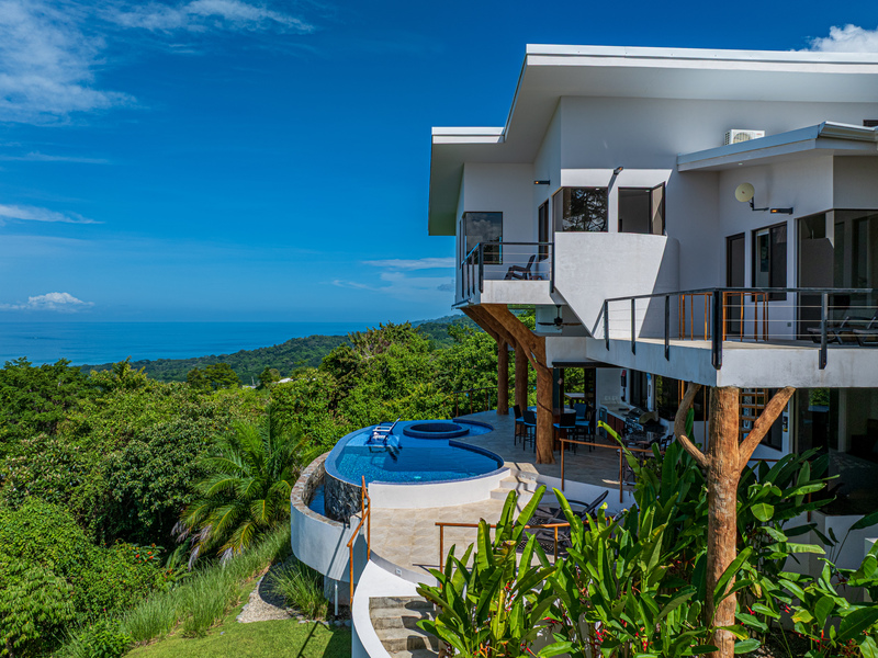 4 bed Single Family Homes For Sale in Uvita, Puntarenas - photo 12