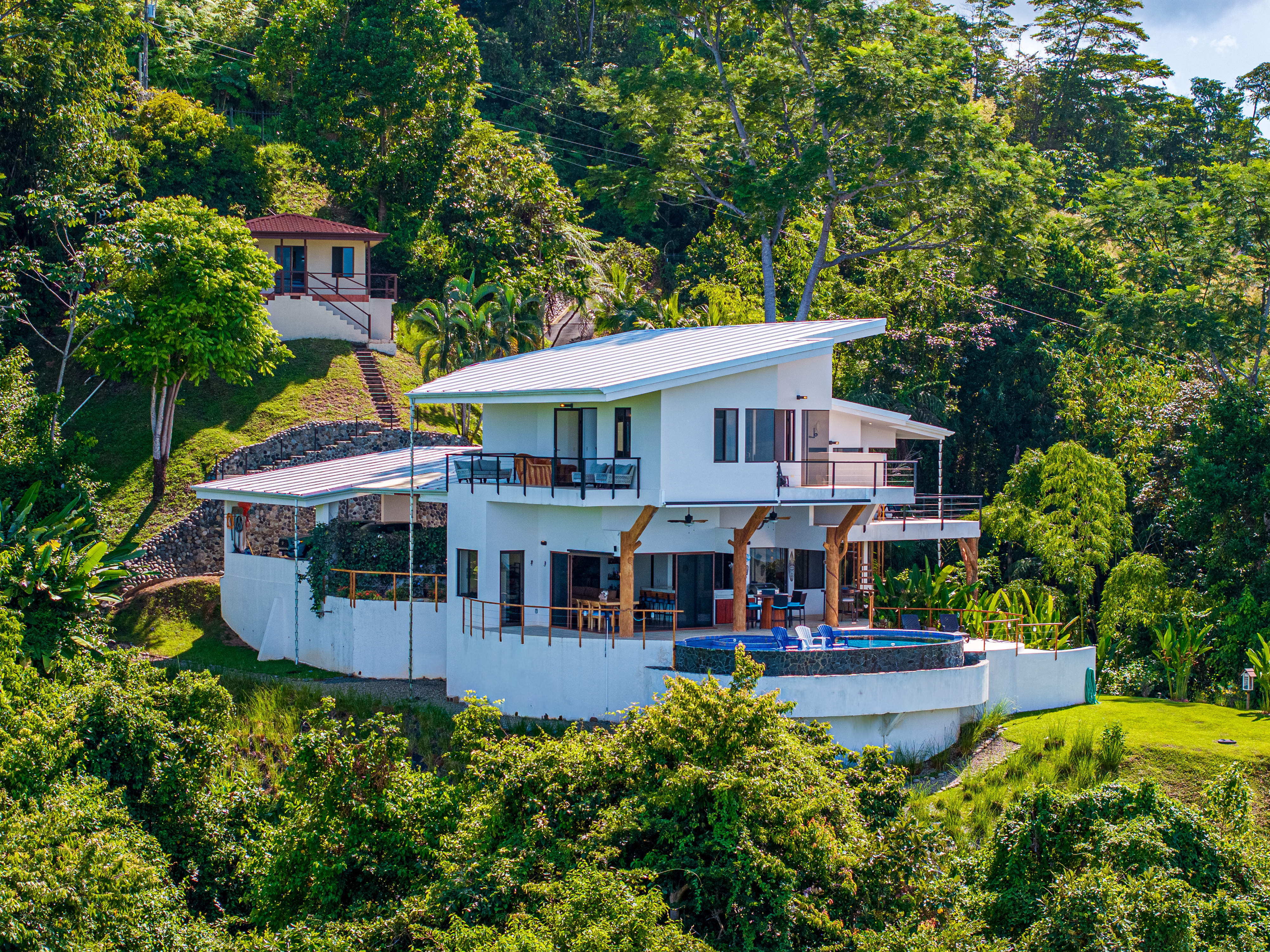 4 bed Single Family Homes For Sale in Uvita, Puntarenas - thumb 5