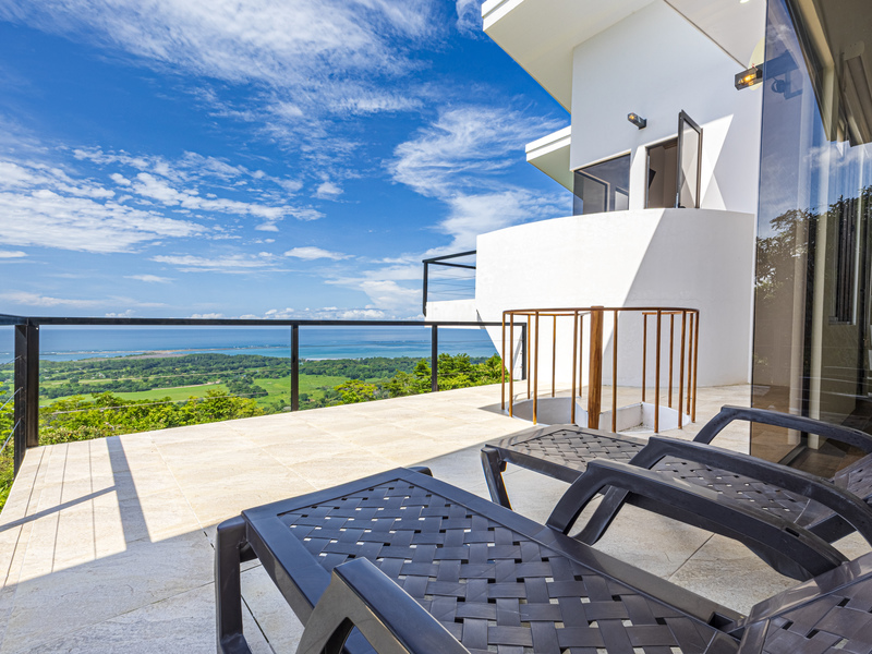 4 bed Single Family Homes For Sale in Uvita, Puntarenas - photo 30