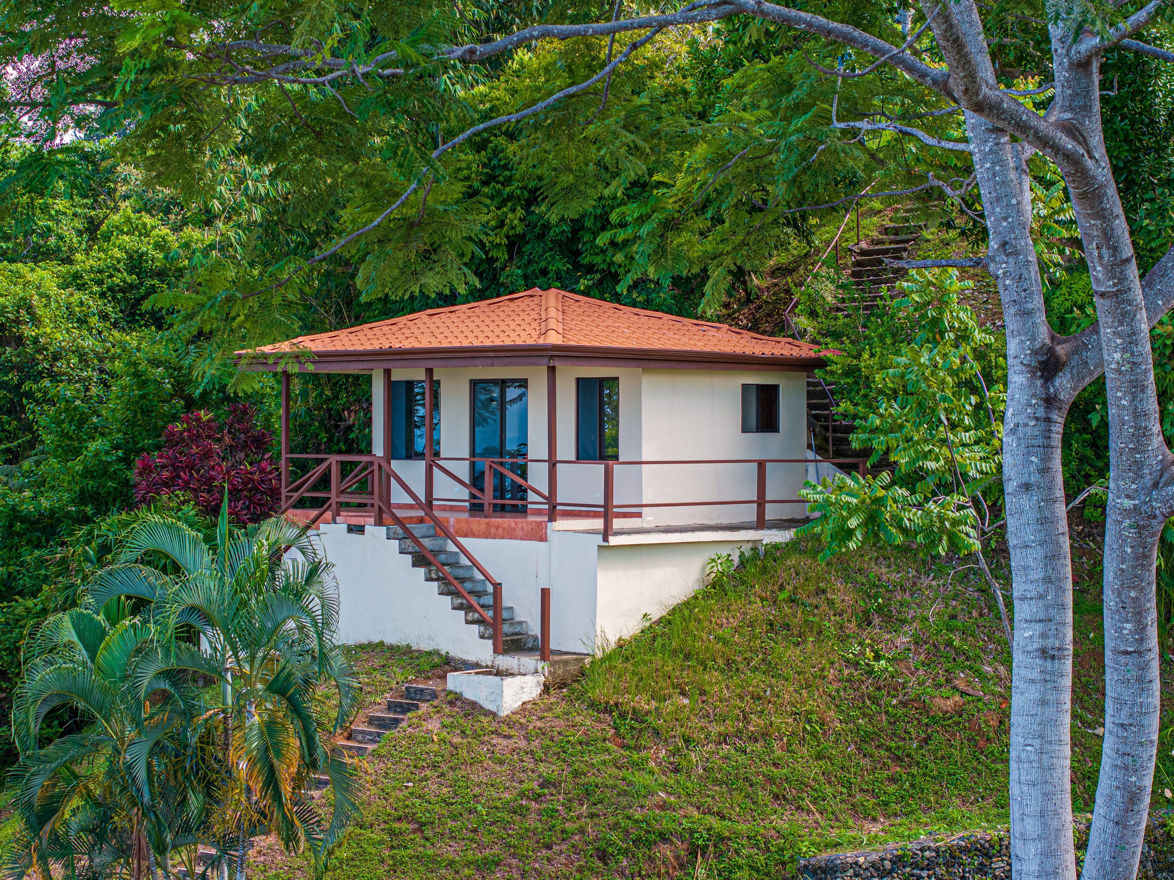 4 bed Single Family Homes For Sale in Uvita, Puntarenas - thumb 16