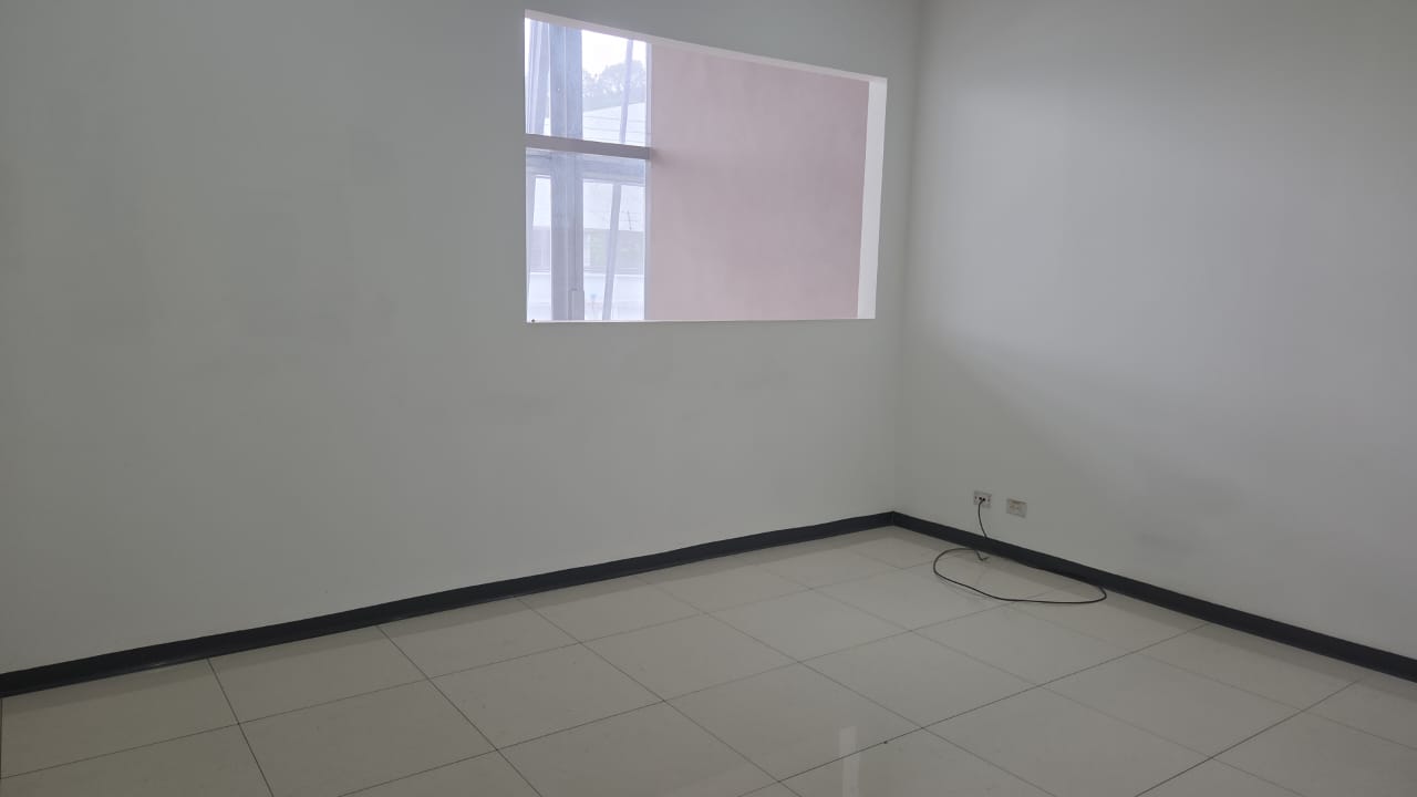 1 bed Commercial For Rent in Escazu, San Jose - thumb 2