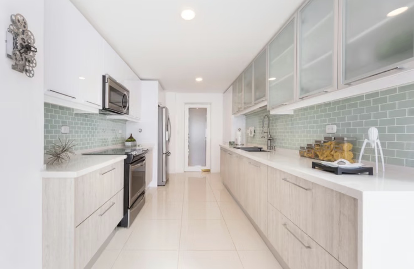 3 bed Condo For Sale in Escazu, San Jose - thumb 5